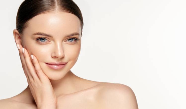  Mastering the Art of Contouring: Enhancing Your Facial Features